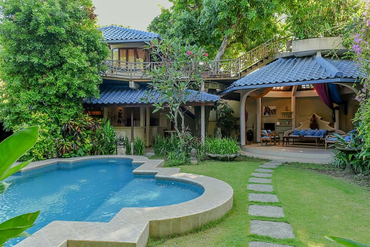 Ben Bali Villa Seminyak Buitenkant foto